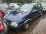 Opel Corsa 1.2 16V Edition 100 Cool "96' km Tüv neu' - Opel Corsa Cool mit Benzin-Antrieb