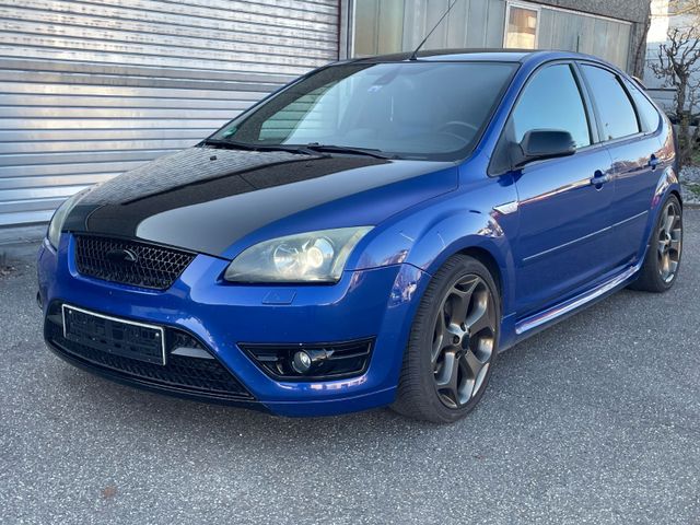 Ford Focus Lim. ST  - Navi - LPG- Gas