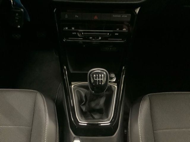 T-Cross Life 1,0 TSI 81 kW Navi, ACC, Kamera