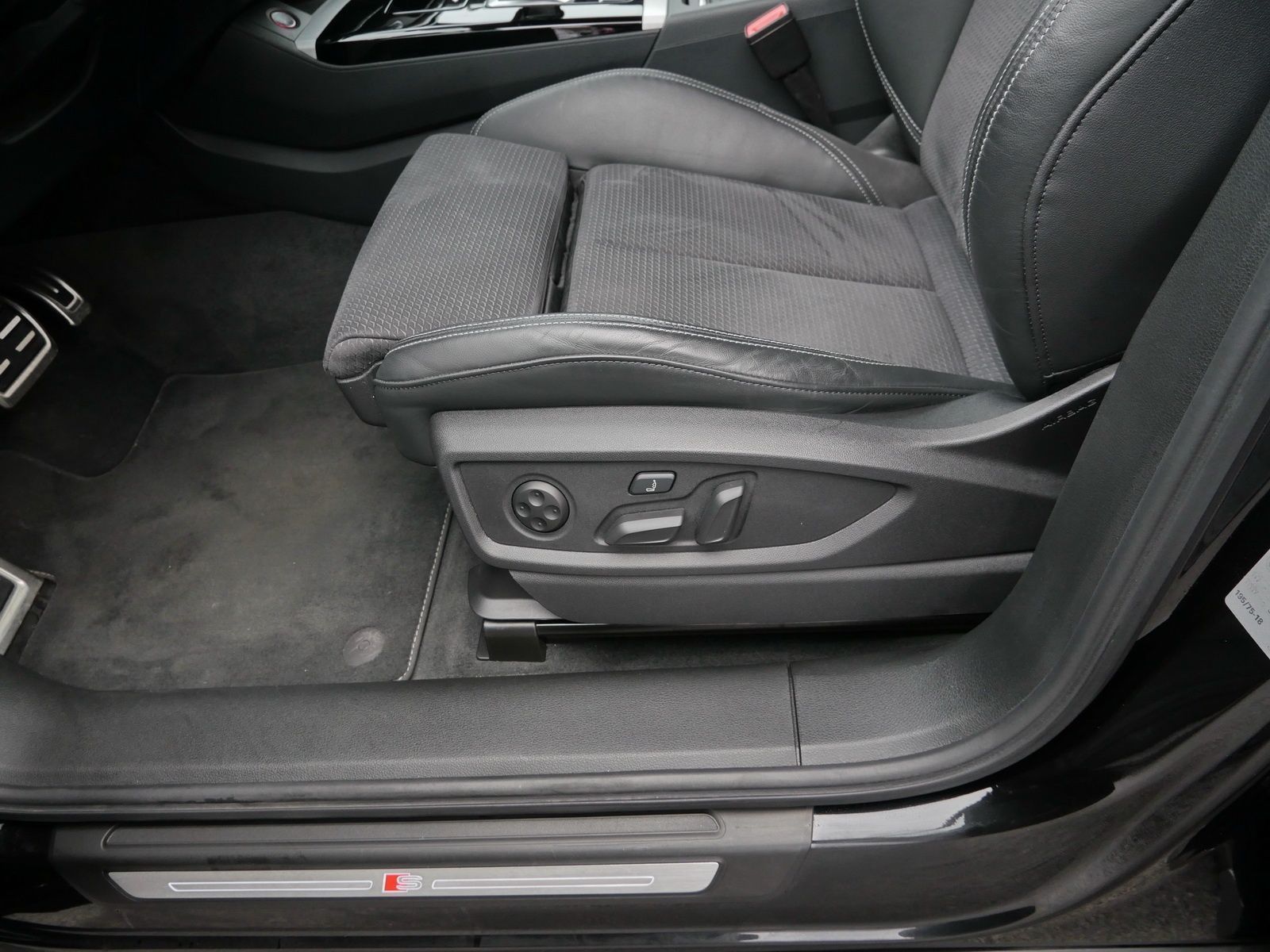 Audi SQ5 - Bild 23