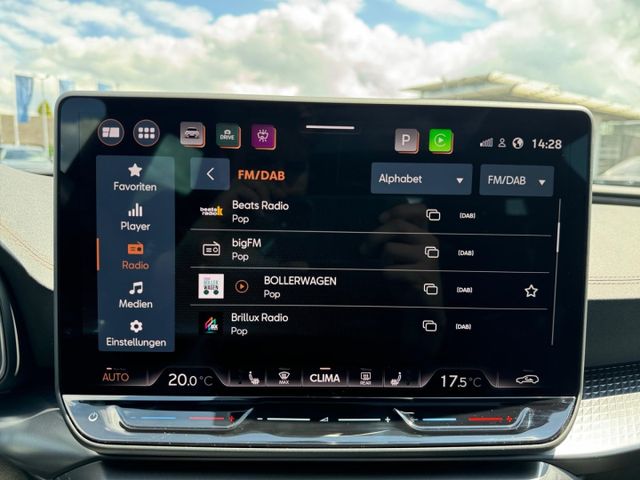 Leon Sportstourer 1.5 eTSI Matrix Sennheiser Pan