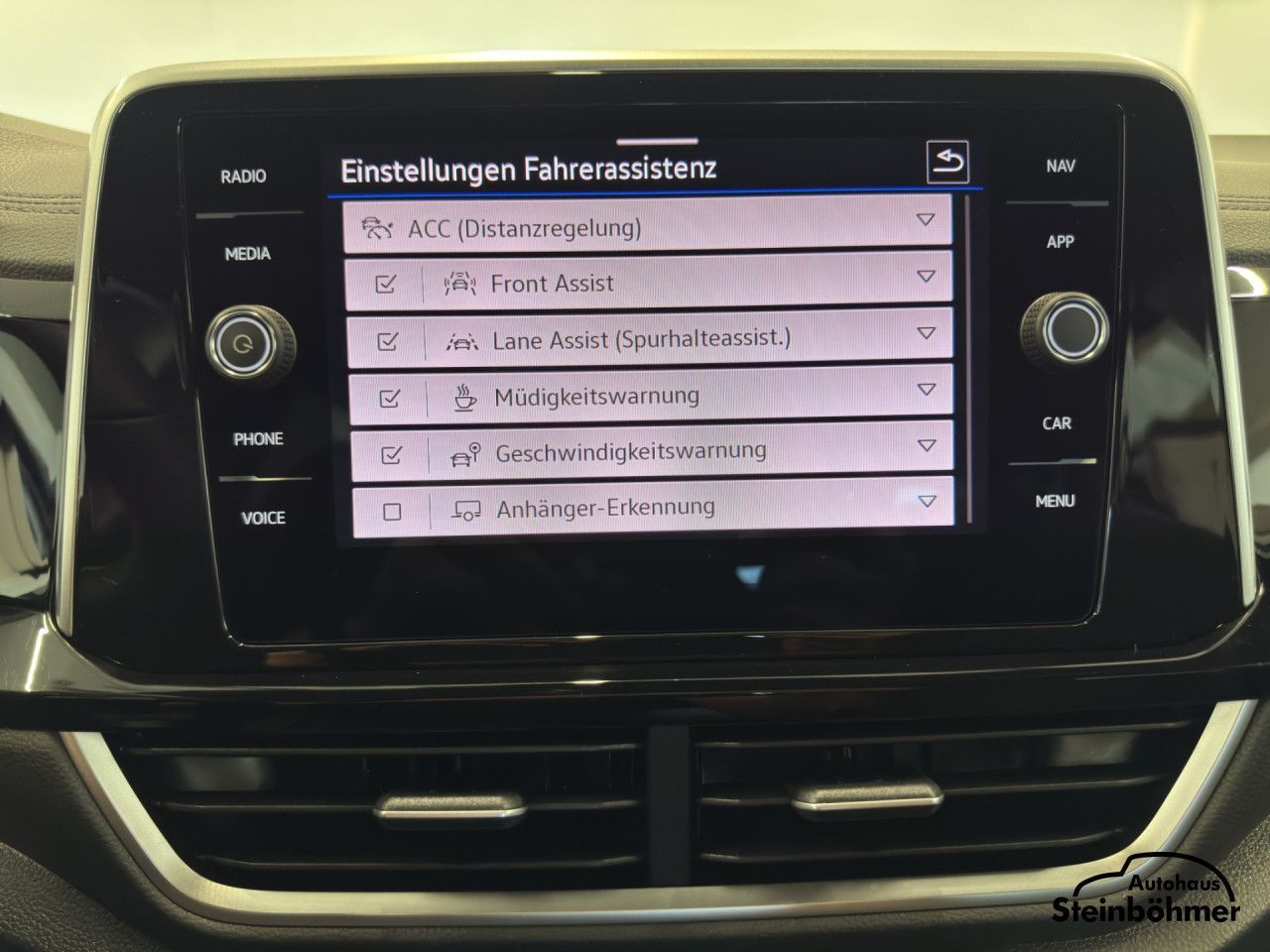 Volkswagen T-Roc - Bild 22