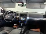 Volkswagen Touareg 3.0 V6 TDI R-Line Individual|AHK|STANDHZ - VW Touareg Gebrauchtwagen in Hamburg