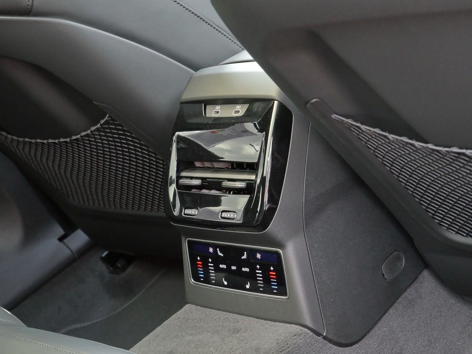 Audi A6 - Bild 17