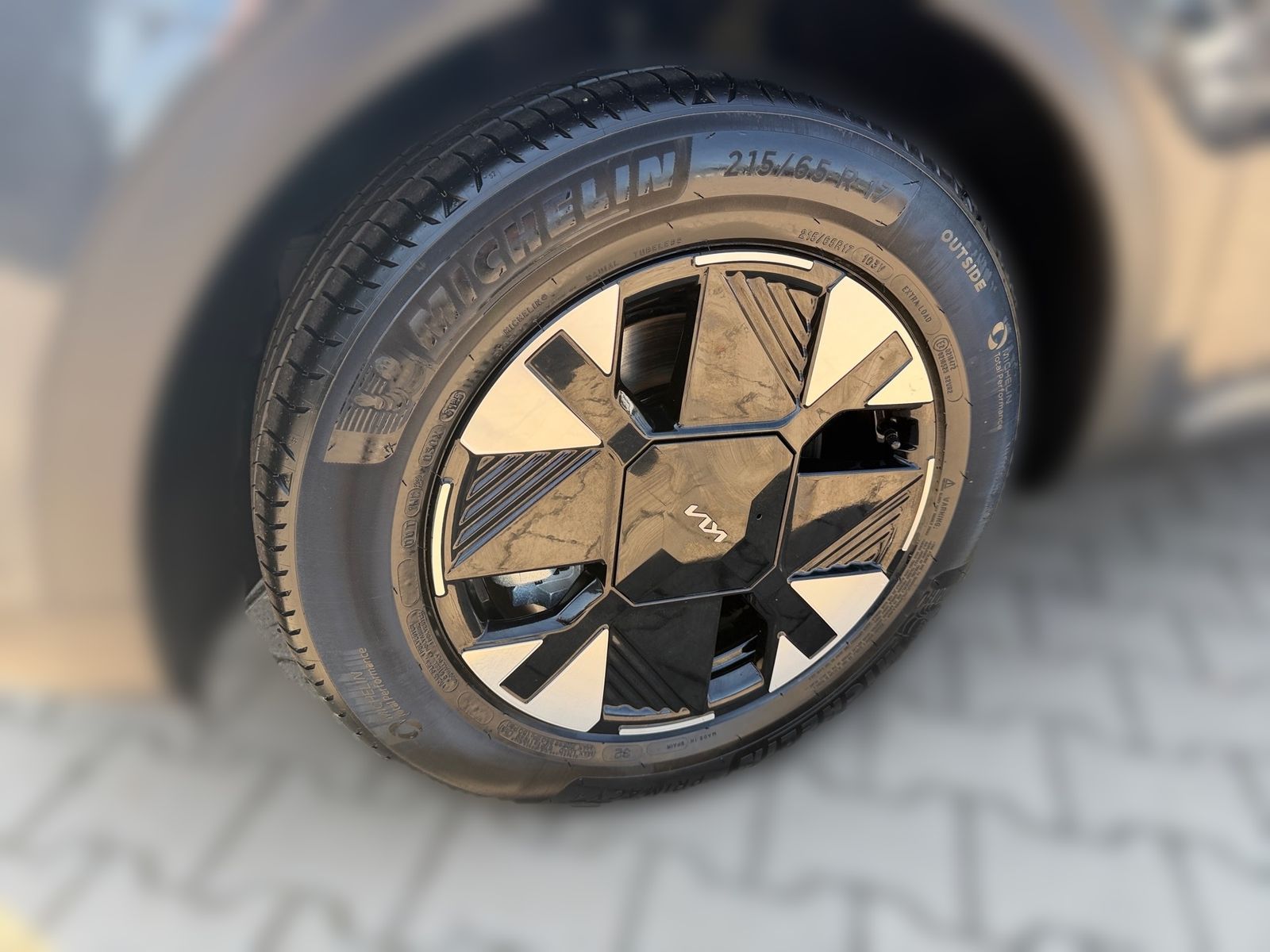 Fahrzeugabbildung Kia SPORTAGE 1.6T 2WD DCT Vision KOM Facelift