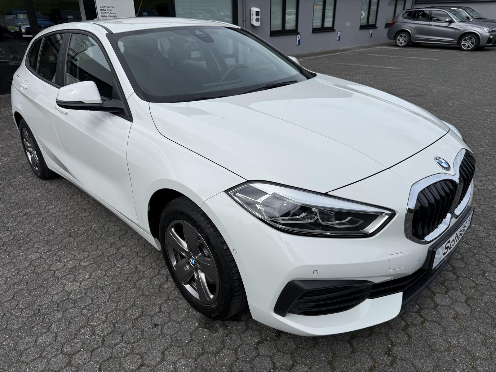 BMW 118d Advantage LCProf. HUD LED RFK SHZ
