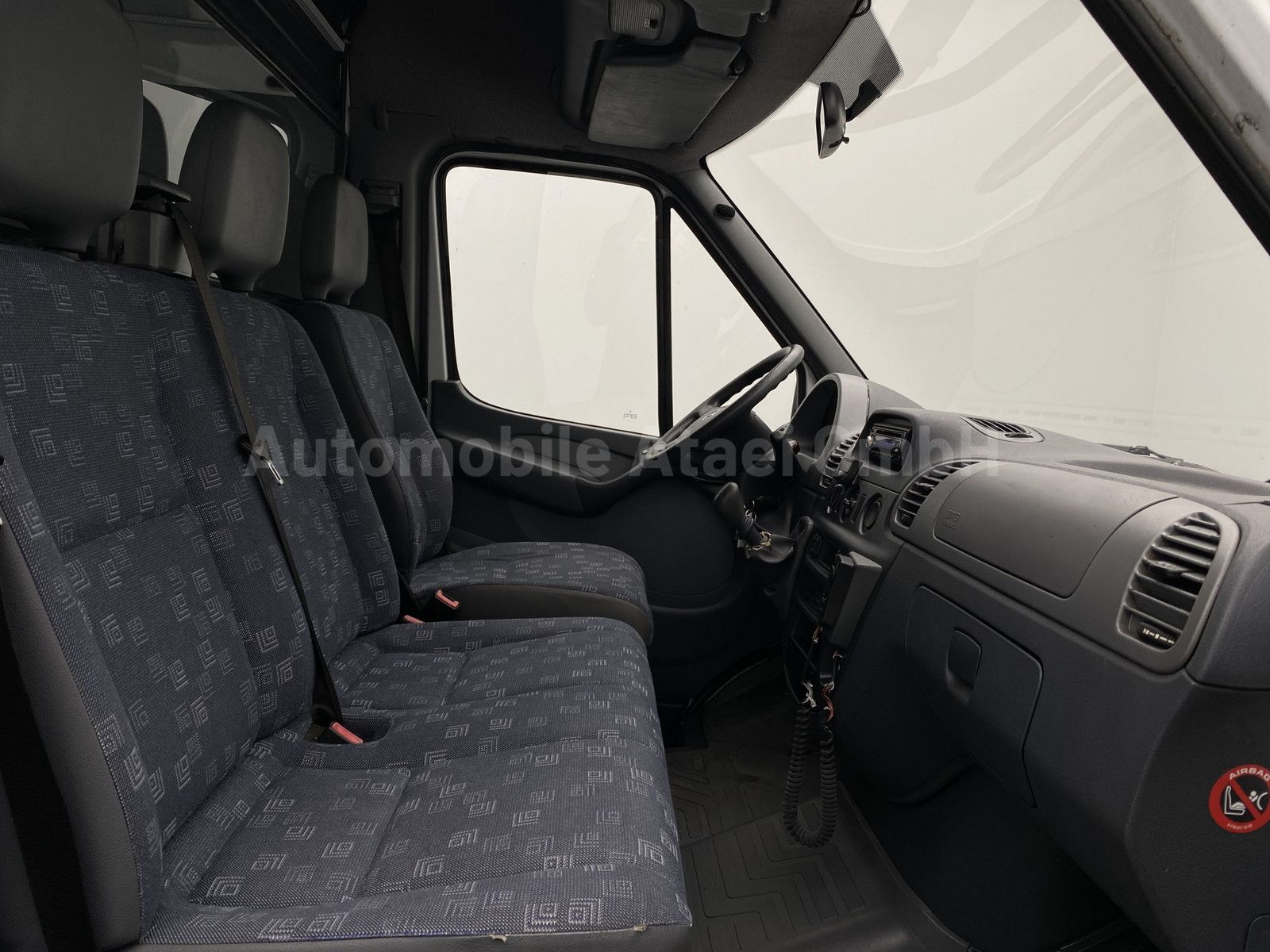 Fahrzeugabbildung Mercedes-Benz Sprinter 313 CDI *Behörde/Camper* MARKISE 3790