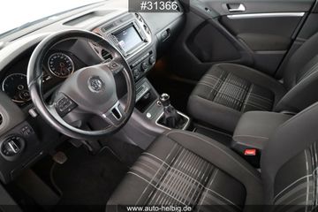 Volkswagen Tiguan - 10