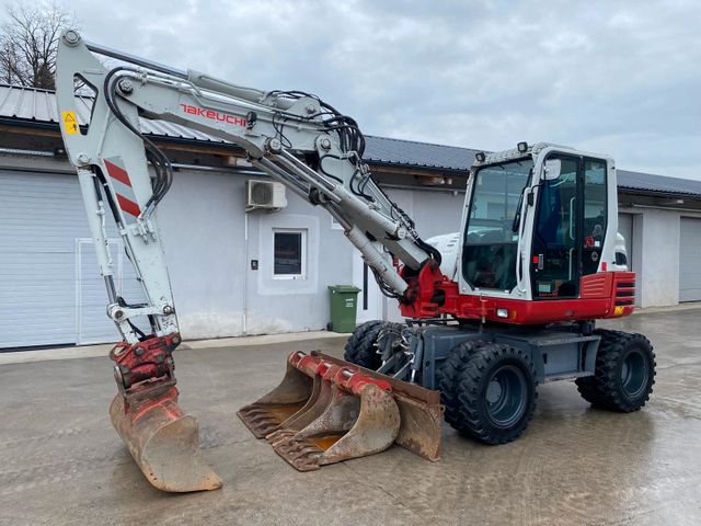 Takeuchi TB295W 4 LOFL POWERTILIT 3 STUCK LAGER