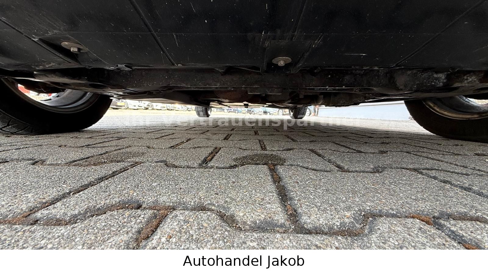 Fahrzeugbild 27