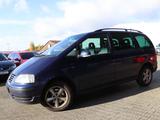Volkswagen Sharan 1.9 TDI FAMILY / 7-SITZER / AHK - Volkswagen Sharan mit Diesel-Antrieb: Kleinbus, 1.9