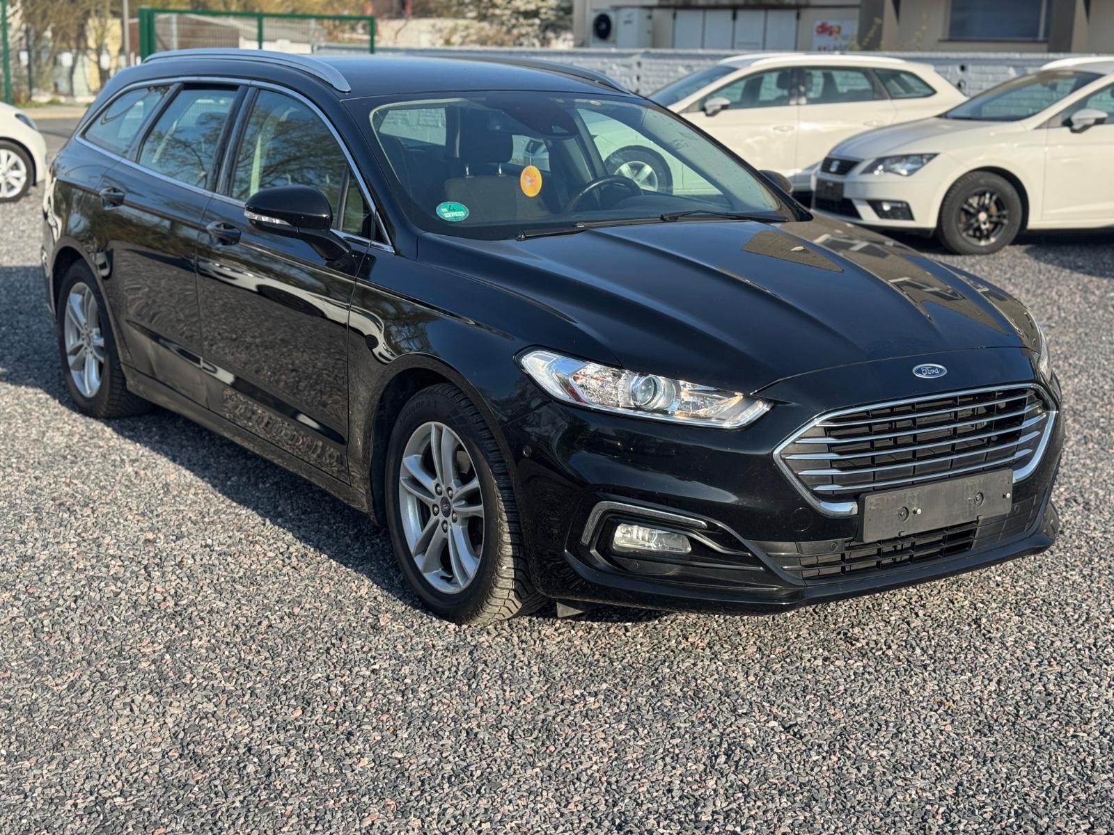 Ford Mondeo Turnier Titanium / Automatik