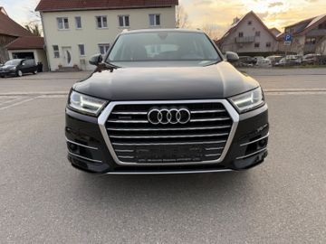 Audi Q7 - 2