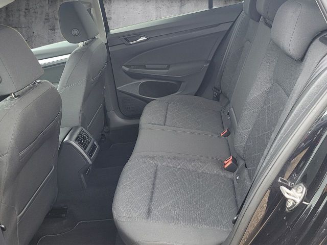 Golf VIII Variant 2.0 TDI Navi Xenon Standhzg.