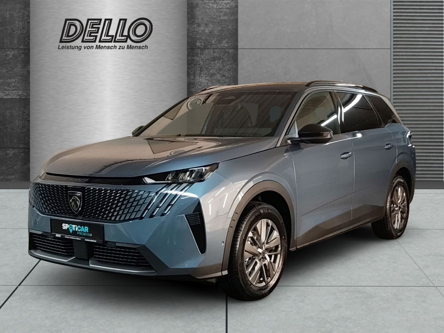 Peugeot 5008 Allure Hybrid 6-AT Panorama-Navigations-Pak