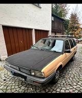 Volkswagen VW Passat 32B - Volkswagen Passat: 32b