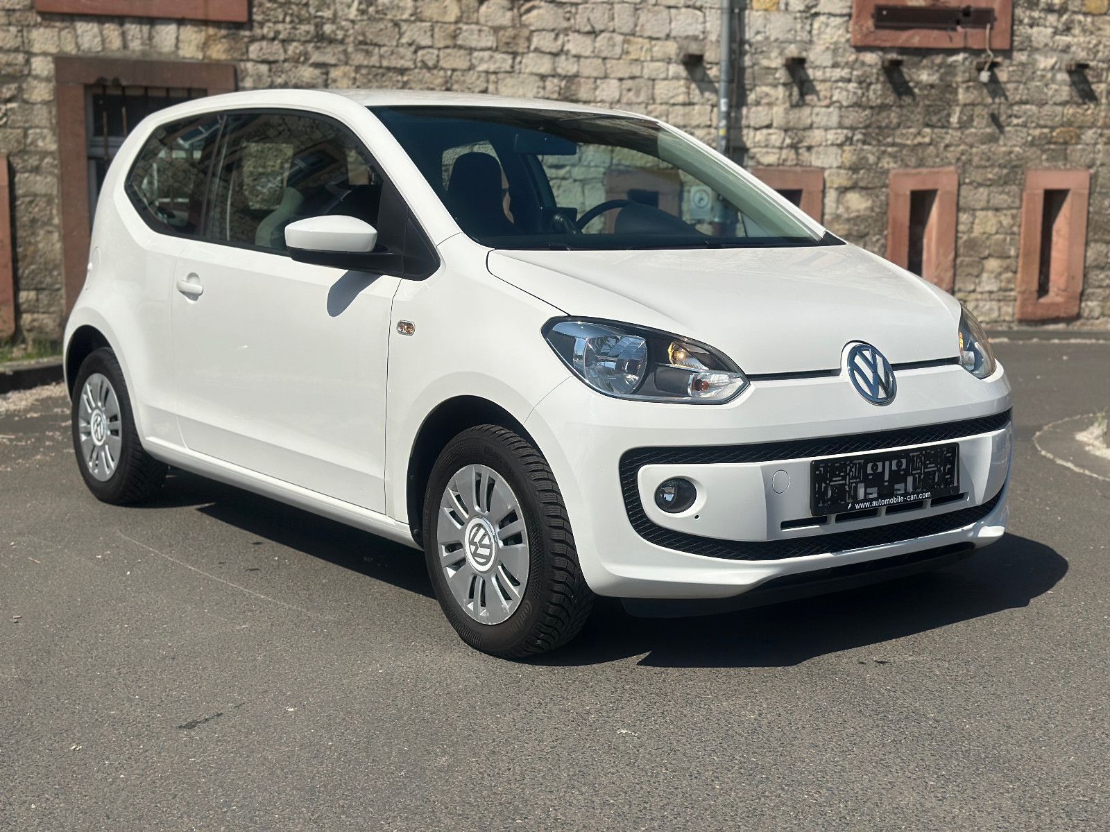 Fahrzeugabbildung Volkswagen up! MOVE*1.HAND+NAVI+SITZHEIZUNG*
