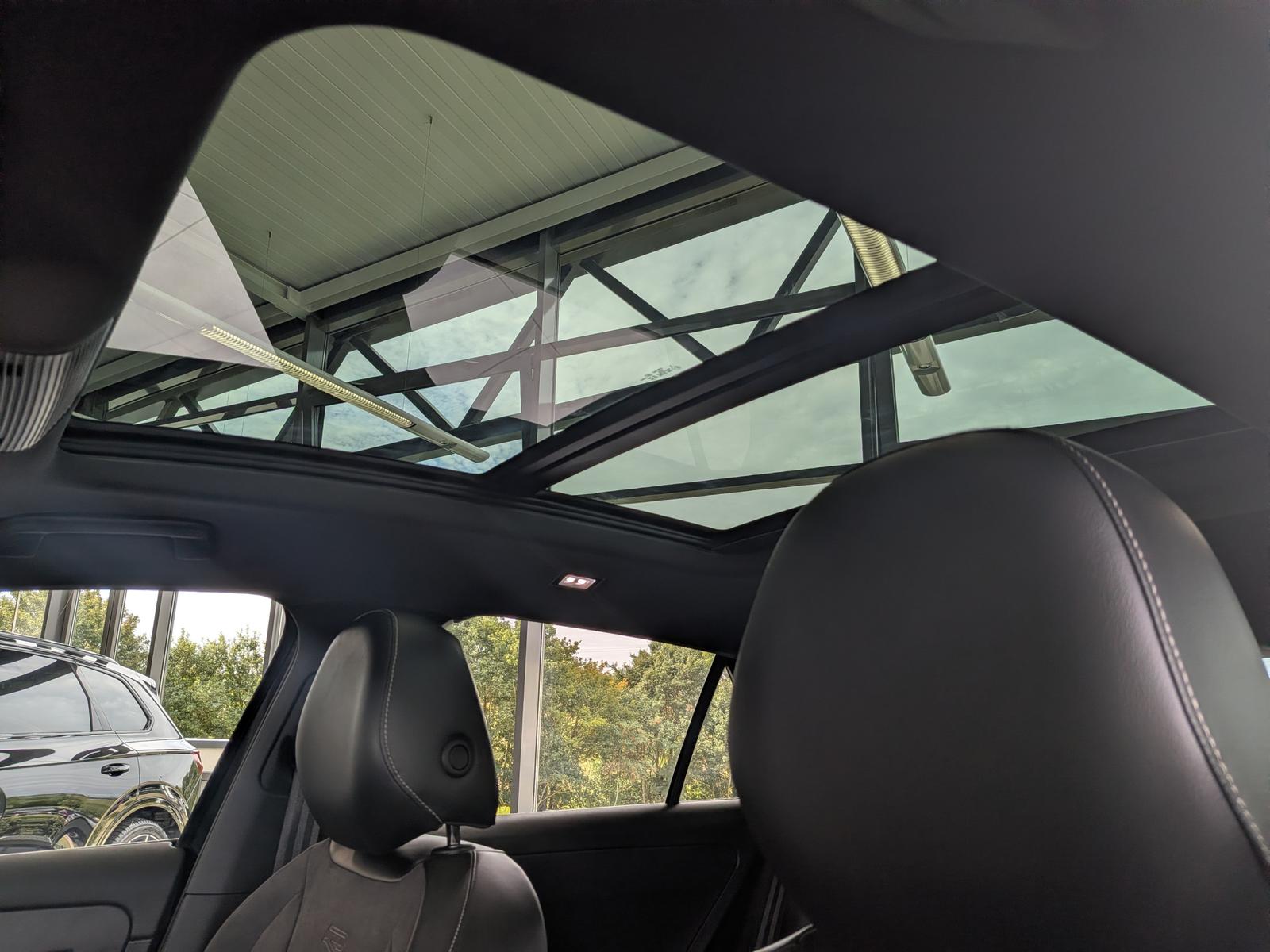Volkswagen T-Roc 1.5 eTSI R-Line IQ Matrix H/K Pano AHK 19", миниатюра 12