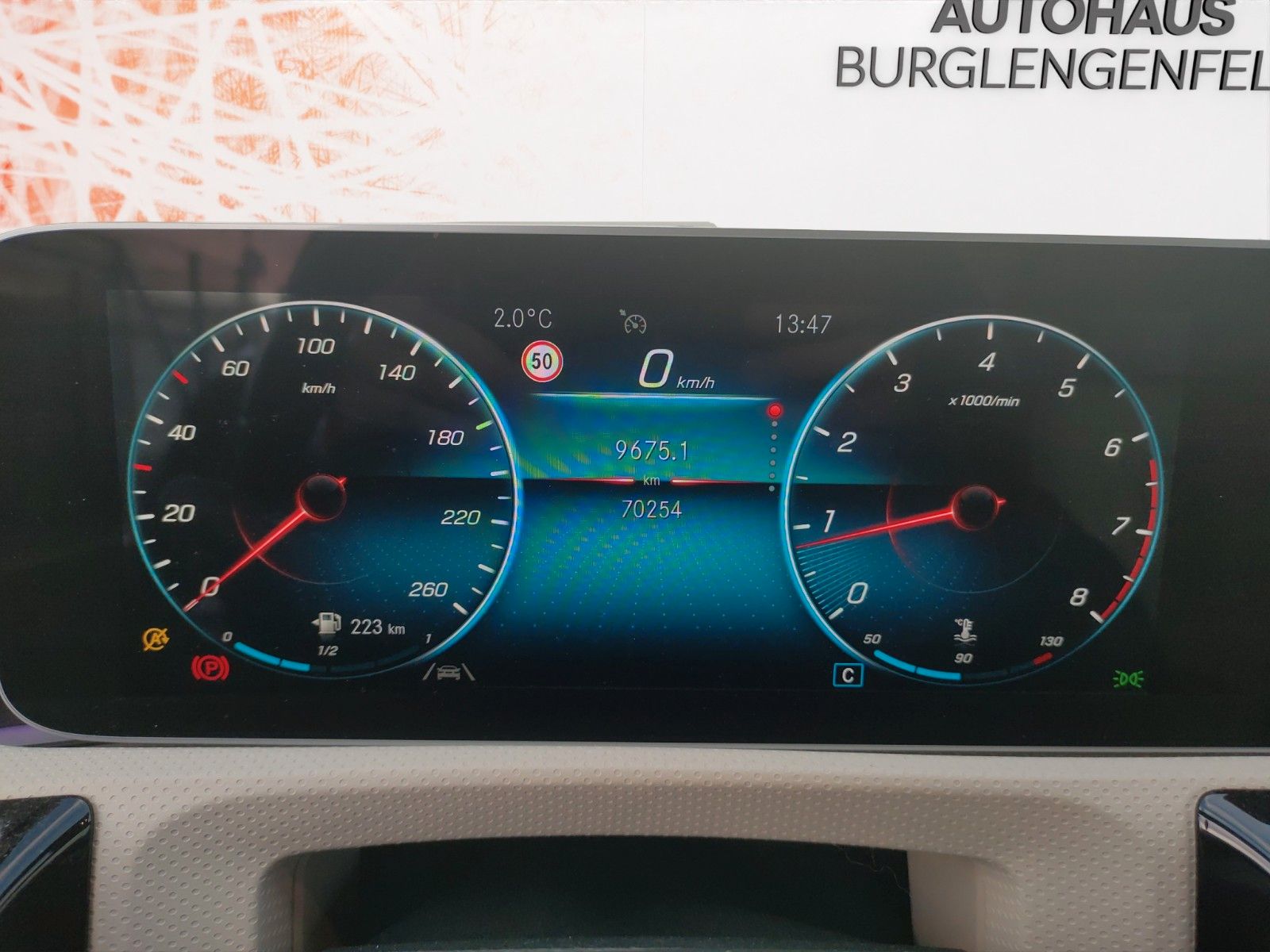 Fahrzeugabbildung Mercedes-Benz A200 Lim. ! NAVI ! PANORAMA ! LEDER ! MOTOR NEU