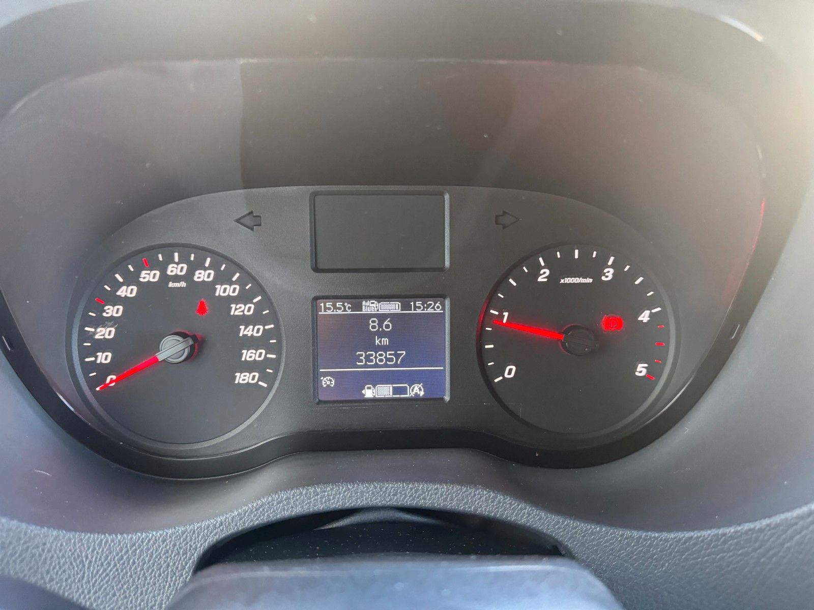 Fahrzeugabbildung Mercedes-Benz Sprinter 317 CDI Rollstuhl/Behinderten Lift