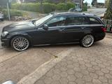 Mercedes-Benz C 63 AMG T - Mercedes-Benz C 63 AMG bis 25.000 Euro