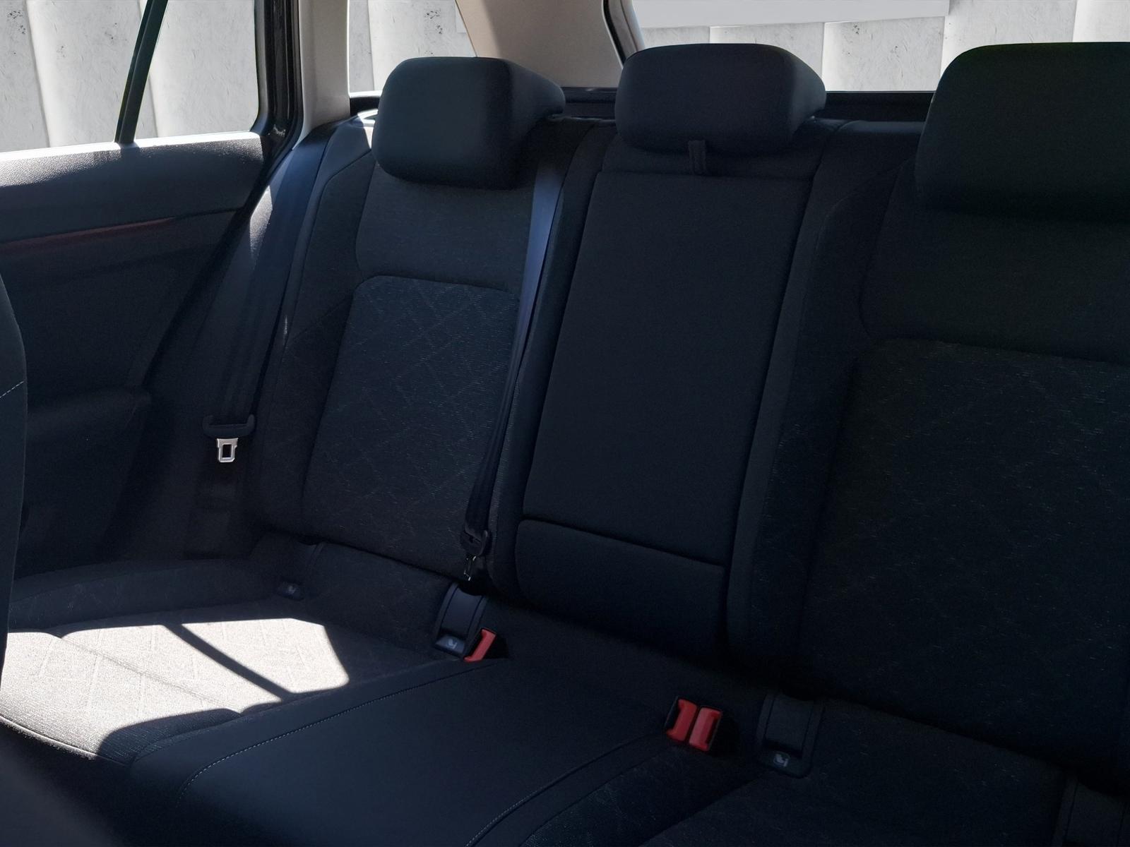 Volkswagen Golf VIII 2.0 TDI Life, миниатюра 11