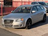 Audi A4 1.6 Avant Klima 6 Gang Navi Alufelge Tüv Neu - Audi A4 mit Benzin-Antrieb: Kombi, 1.6