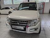 Mitsubishi Pajero 5-Türer TOP 3.2 DI-D Automatik - Mitsubishi Pajero: 2.5