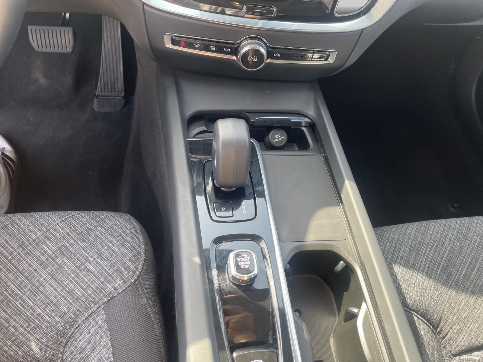 Volvo S60 Lim. Plus Dark LED*CAM*Navi*Shzg, миниатюра 13