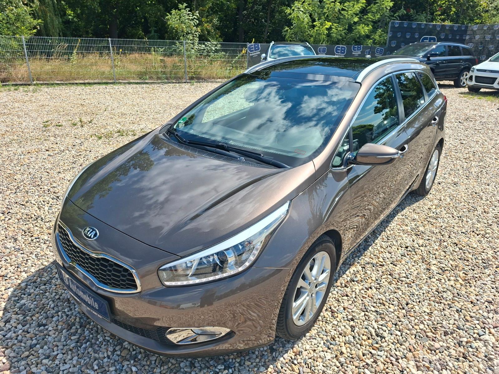 Kia cee'd 2015 — photo 37