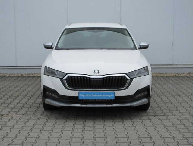 Octavia 2.0 TDI 4x4 DSG Scout AHK/MATRIX/NAVI/IN