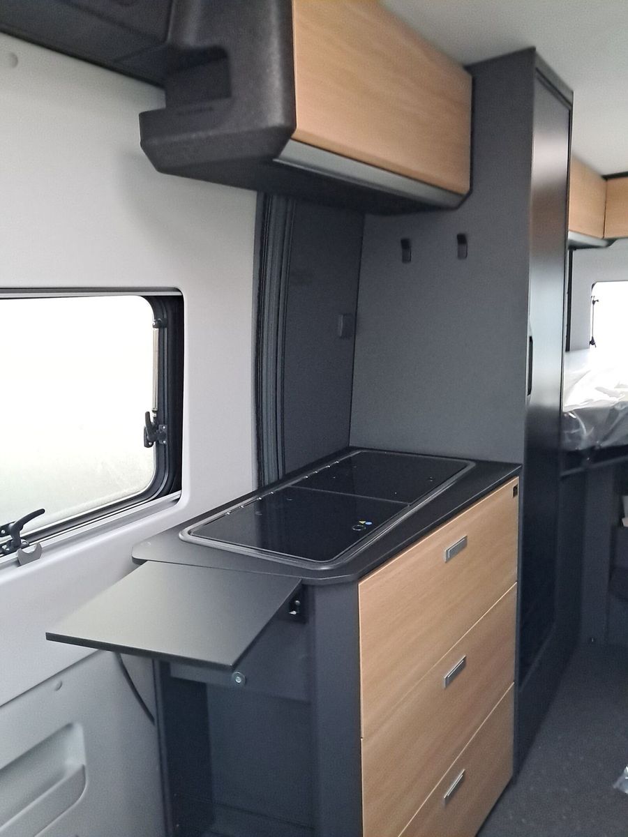 Fahrzeugabbildung Adria Twin 60Y 640 SLB Automatik, LED Scheinwerfer