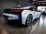 BMW i8  7.300km  Sammlerzustand  Garantie Silber - gebrauchte BMW i8 aus dem Jahr 2015