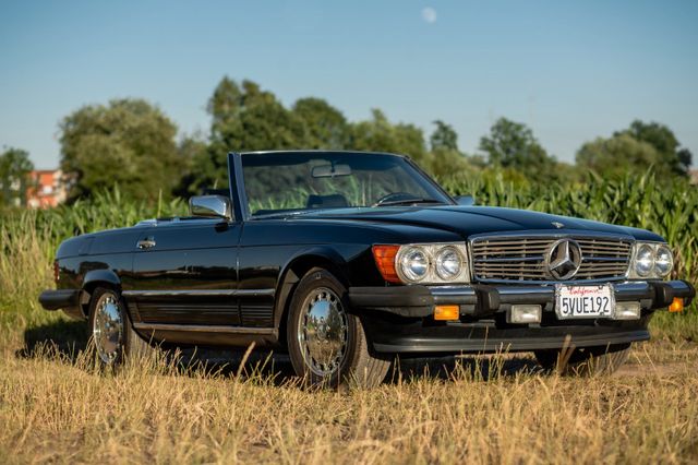 Mercedes-Benz SL 560