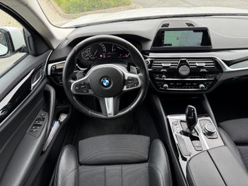 BMW 520 - 11