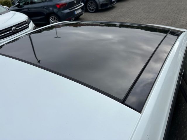 Golf R 4Motion VII 2.0 TSI Xenon Navi Leder Pano