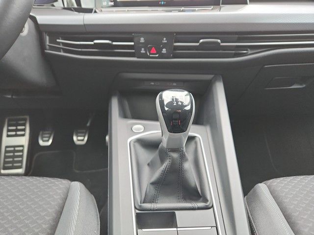 Fahrzeugabbildung Volkswagen Golf Life 1.5 TSI 96 kW *Navi*