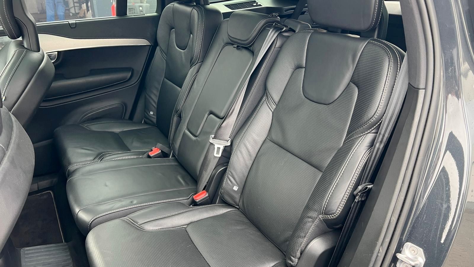 Fahrzeugabbildung Volvo XC90 T8 PHEV AWD R Design*360°*Massage*LUFT*B&W*