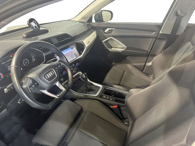 Q3 35 TFSI ADVANCED LED+KAMERA+ACC+AHK+DCP+APP