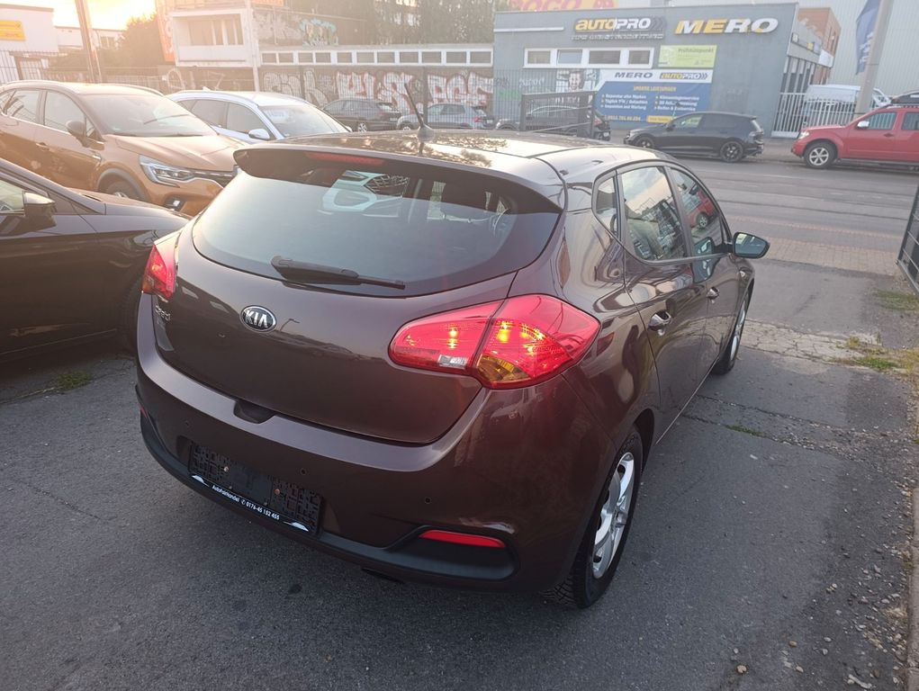 Kia cee'd / Ceed 