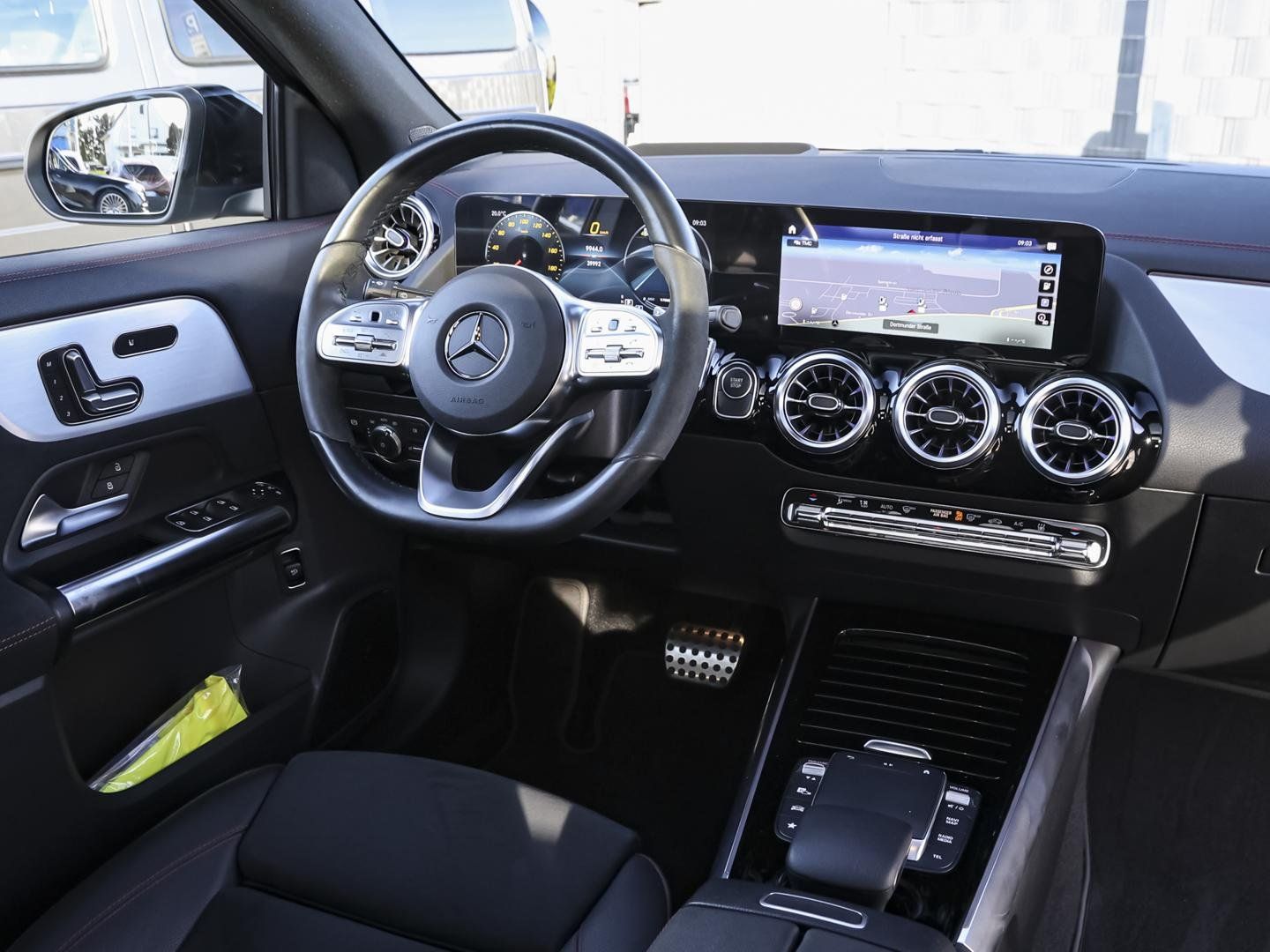 Mercedes-Benz EQA 350 4M AMG Night Panorama Distronic 360° AHK foto 8
