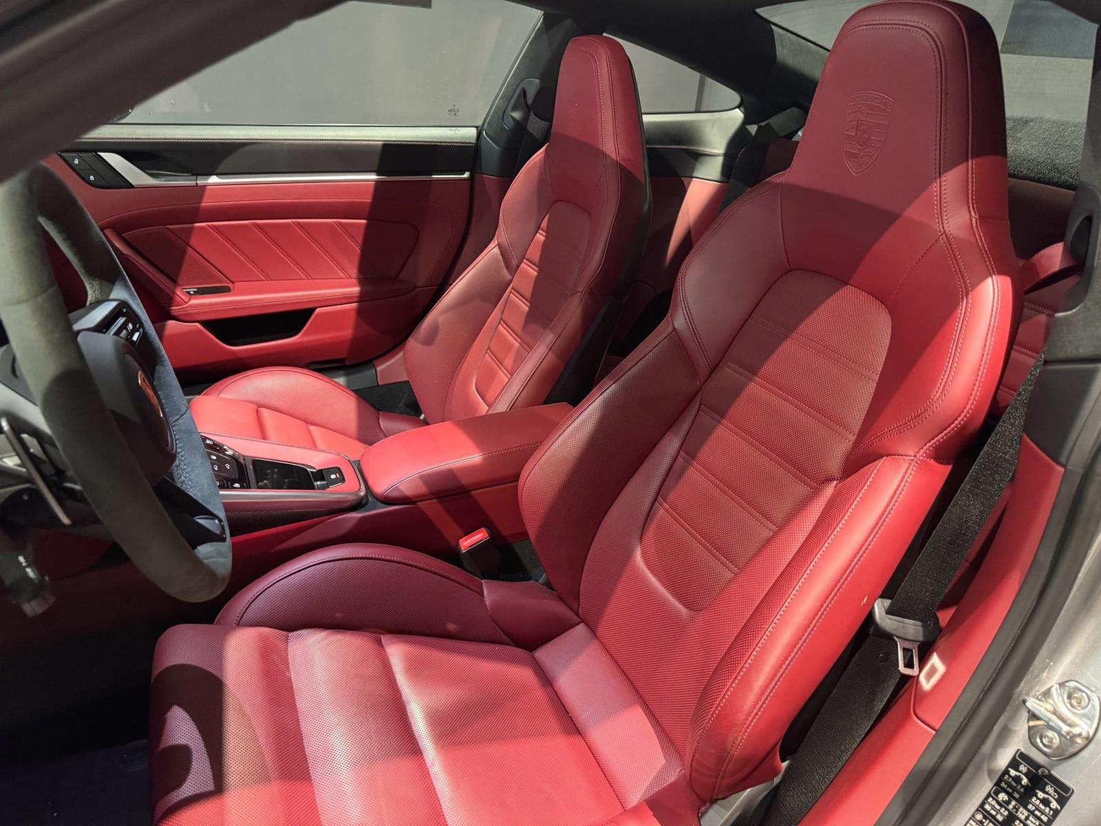 Porsche 911 Carrera GTS APPROVED*3*JAHRE/ VOLL LEDER – 12