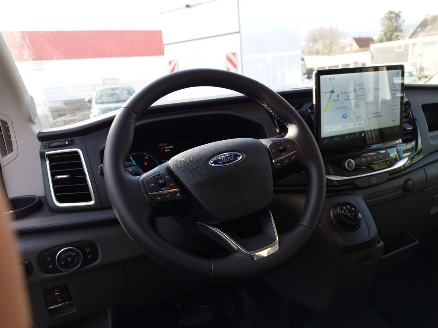 Fahrzeugabbildung Ford Transit Kasten E 350 L3 2000€ Weihnachtsbonus! T