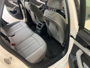 Audi A4 - 8