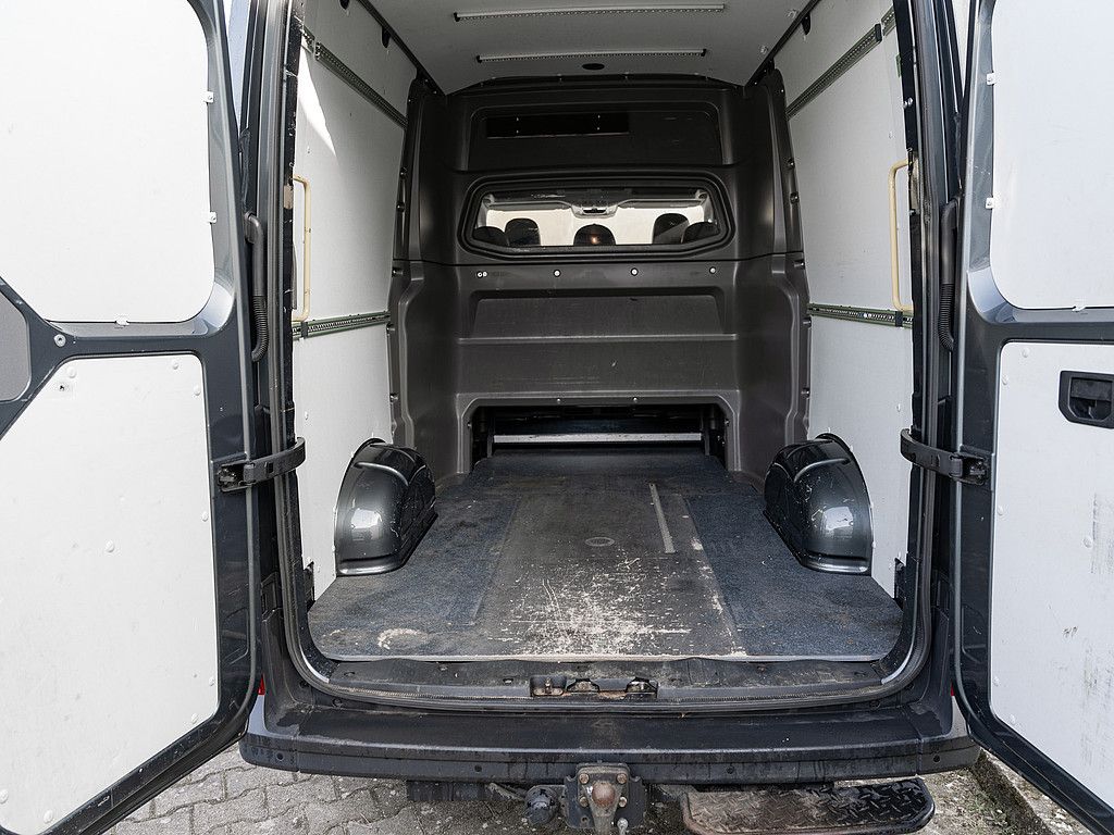 Fahrzeugabbildung Volkswagen Crafter 35 2.0 TDI PLUS MIXTO L2H2 AHK KAMERA