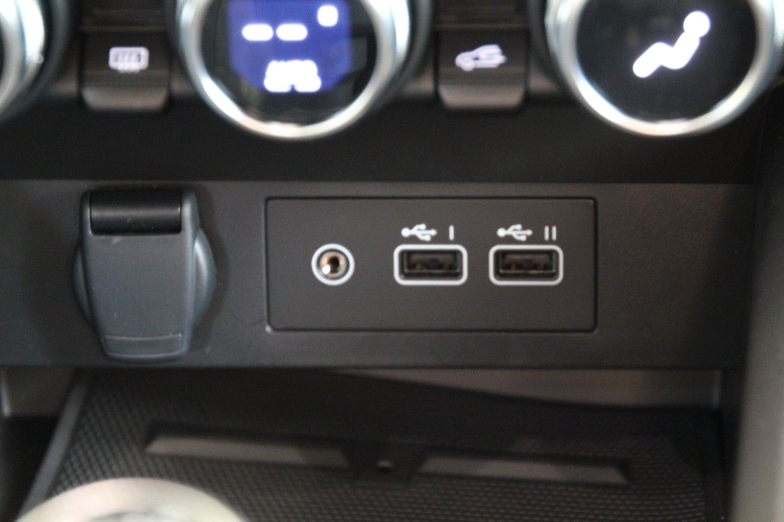 Fahrzeugabbildung Mitsubishi Colt Edition LED*DAB*SHZ*KAMERA