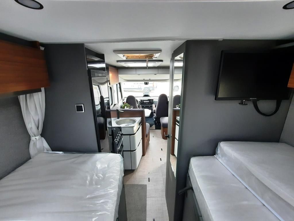Fahrzeugabbildung HYMER / ERIBA / HYMERCAR B-Klasse MC I 600 Verfüg./Autark/AHK/TV/Markise