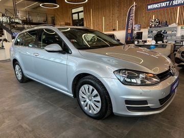 Volkswagen Golf VII Variant Trendline BMT *Navi*