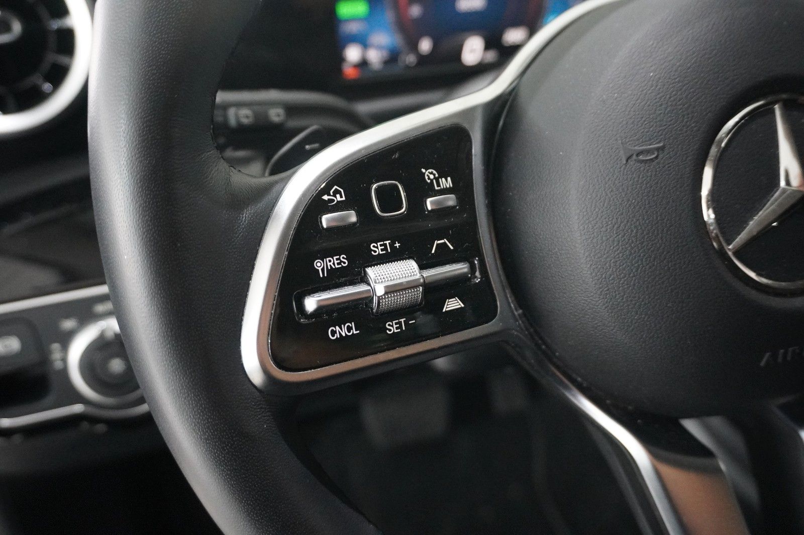 Fahrzeugabbildung Mercedes-Benz CLA SB 250e PHEV PROGESSIVE NAVI/LED/KAMERA/DAB+