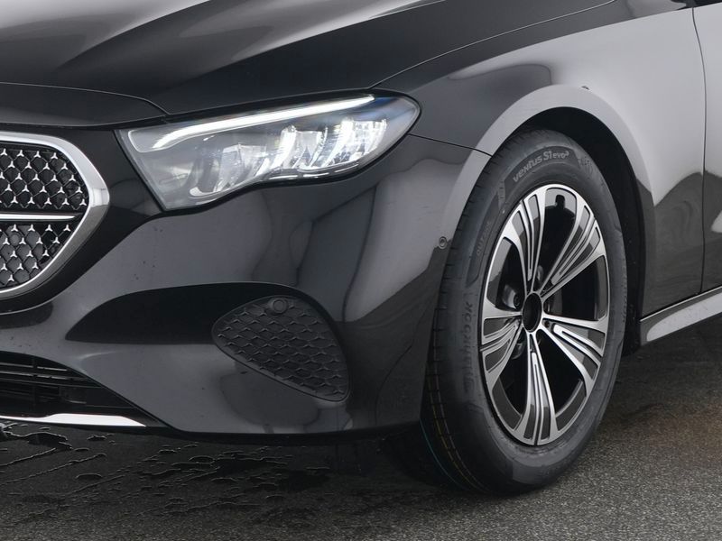 Mercedes-Benz E 220 d T Avantgarde*LED*Kamera*Distronic*AHK imagem 3
